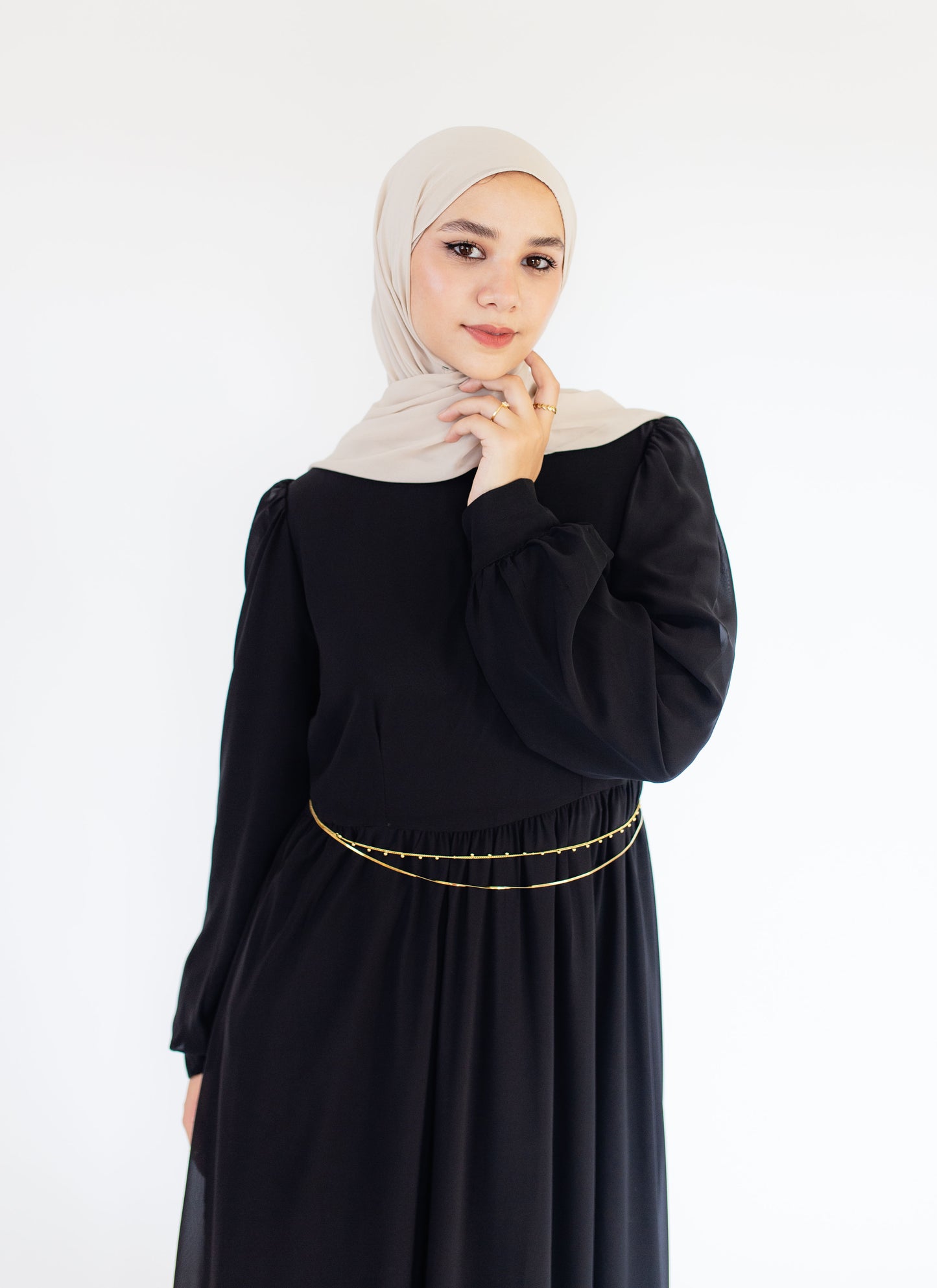 1006 فستان سواريه شيفون سادة